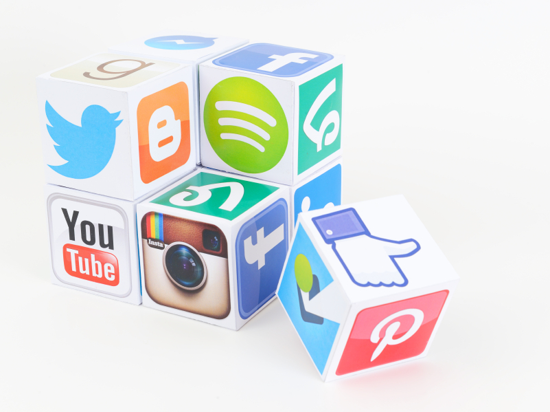 تصميم إستراتيجية لوسائل التواصل الاجتماعي من أجل تعزيز تجربة العملاء