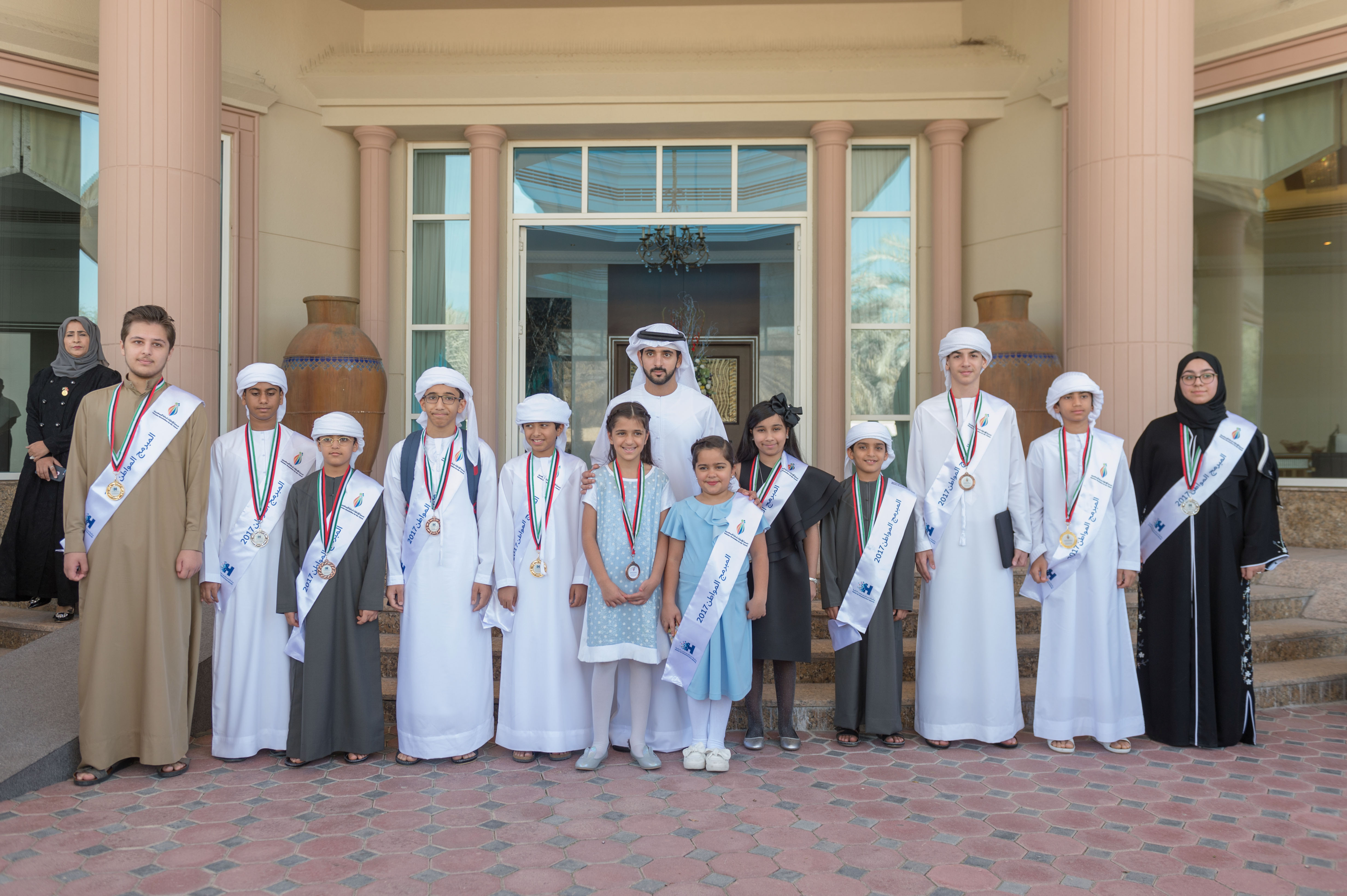 HH Sheikh Hamdan Bin Mohammed receives winners of Hackathon competition