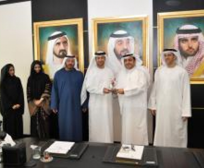 Emirates ID Authority delegation discuss opportunities for joint cooperation with HBMeU